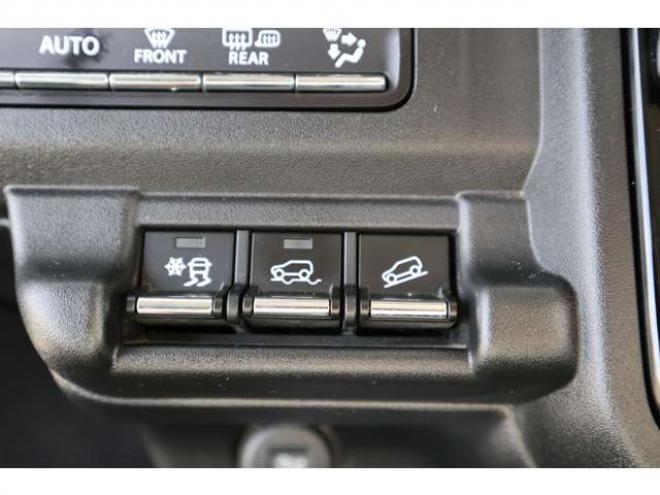 フレアクロスオーバーハイブリッド XT 4WD　デュアルカメラブレーキ　パドルシフト 660