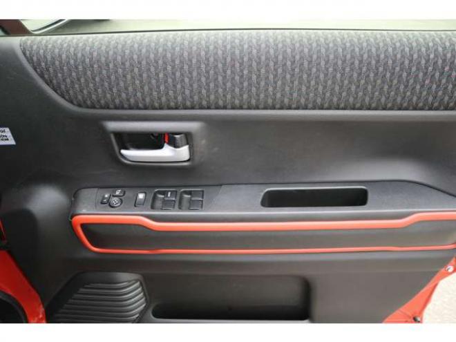 ハスラーハイブリッド X 4WD　デュアルカメラブレーキ　LEDヘッドライト 660