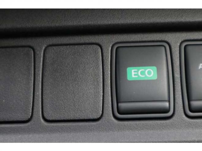 セレナ2.0 ハイウェイスター 4WD　純正フルセグナビ　アラウンドビューカメラ　両側電動スライドドア　ハンズフリーオートスライドドア　インテリジェントパーキングアシスト　クルーズコントロール 2000