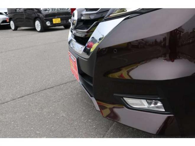 セレナ2.0 ハイウェイスター 4WD　純正フルセグナビ　アラウンドビューカメラ　両側電動スライドドア　ハンズフリーオートスライドドア　インテリジェントパーキングアシスト　クルーズコントロール 2000