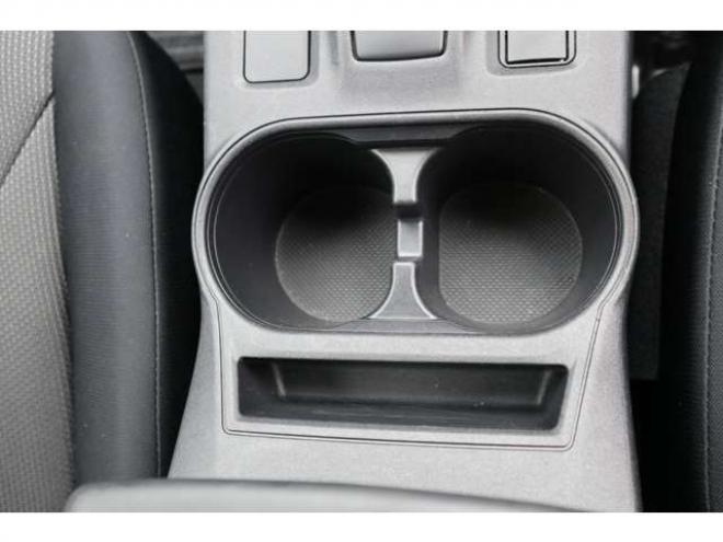 インプレッサスポーツ 1.6 i-L アイサイト 4WD　社外ナビ　ETC　電動パーキングブレーキ　オートビークルホールド　パドルシフト　アダプティブクルーズコントロール　アイサイト 1600