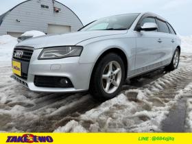 アウディ　A4アバント 2.0 TFSI クワトロ 4WD　純正ナビ・TV　バックカメラ　ETC　Dレコーダー　夏冬タイヤ付き 正規輸入車 2000