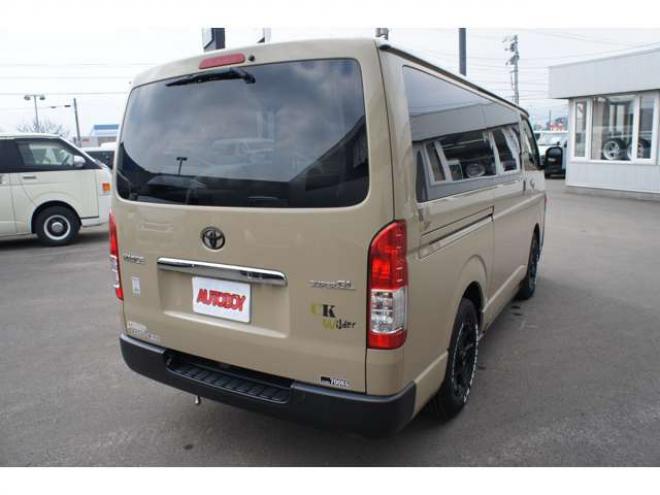 ハイエースバン2.8 スーパーGL ロング ディーゼルターボ 4WD　キャンパー鹿児島製　CKワイルダー　車中泊仕様　REVOシート　室内用エアコン　ベバストFFヒーター　走行充電　サブバッテリー　外部電源　オリジナルベッド　電動開閉バックドア　415SAFARI丸目キット 2800