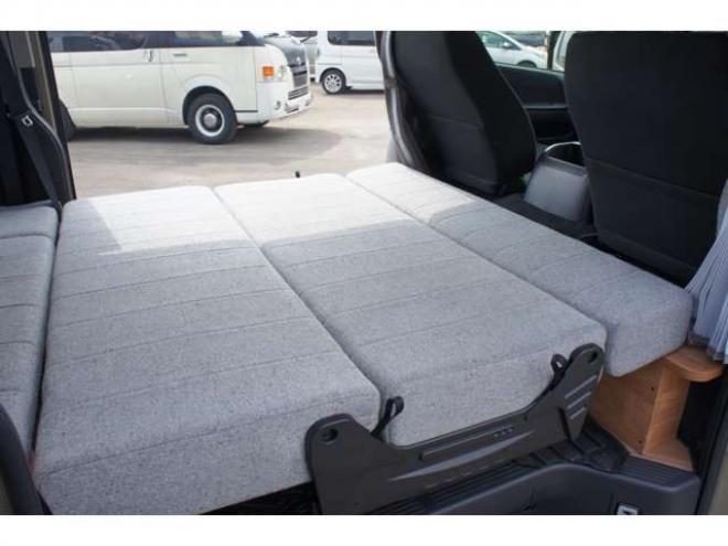 ハイエースバン2.8 スーパーGL ロング ディーゼルターボ 4WD　キャンパー鹿児島製　CKワイルダー　車中泊仕様　REVOシート　室内用エアコン　ベバストFFヒーター　走行充電　サブバッテリー　外部電源　オリジナルベッド　電動開閉バックドア　415SAFARI丸目キット 2800