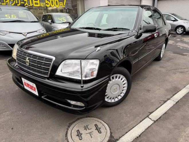 クラウンロイヤル 2.5 ロイヤルエクストラ Four 4WD　キーレス・電動格納ミラー(ヒーテッドミラー)・純正オーディオ・オートエアコン・ETC・パワーランバーサポート・レーダー探知機・革ステアリング・ECTボタン 2500