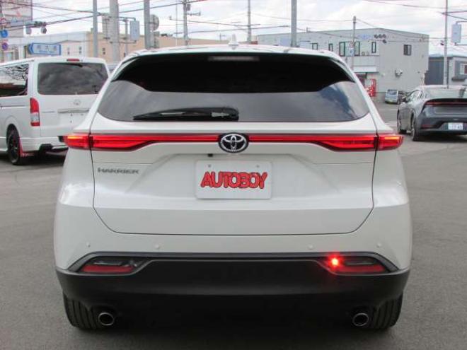 ハリアー2.0 S 4WD　純正ディスプレイオーディオ/バックカメラ/フルセグTV/クリアランスソナー/衝突軽減ブレーキ/レーダークルーズコントロール/ETC/LEDヘッドライト/Bluetooth 2000