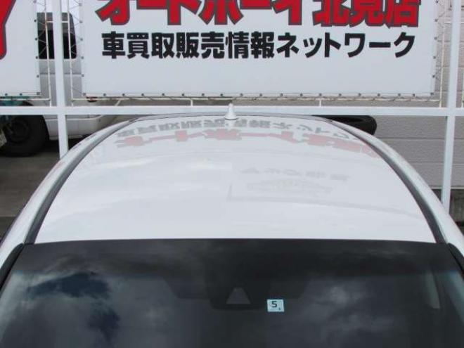 ハリアー2.0 S 4WD　純正ディスプレイオーディオ/バックカメラ/フルセグTV/クリアランスソナー/衝突軽減ブレーキ/レーダークルーズコントロール/ETC/LEDヘッドライト/Bluetooth 2000