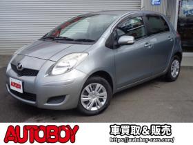 ヴィッツ　1.3 F　FF　キーレス　純正CDオーディオ 2WD 1300
