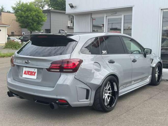 レヴォーグ2.0 STI スポーツ アイサイト 4WD　東京オートサロン2020受賞車　フロント片側60mmワイド　リア片側85mmワイド　ナルドグレー全塗装　BRIDEセミバケットシート　WRX後期Fバンパー　フロント6POTキャリパー　CUSCO製車高調　車幅公認済み 2000
