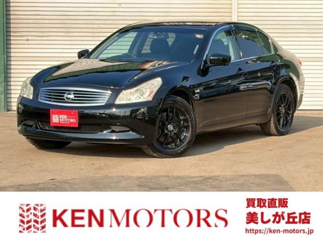 スカイライン2.5 250GT FOUR 4WD　ドライブレコーダー　ETC　パワステ　パワーウィンドウ　ナビ　電動シート　寒冷地仕様　アルミホイール　エアコン　盗難防止装置　キーレスエントリー　ABS　横滑り防止装置 2500