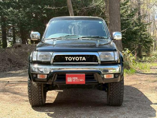 ハイラックスサーフ2.7 SSR-X Vセレクション 4WD　社外ナビ　バックカメラ　リフトアップ　社外アルミホイール　エアコン　ETC　ドライブレコーダー　パワステ　パワーウィンドウ　ABS　キーレスエントリー　ルーフレール 2700