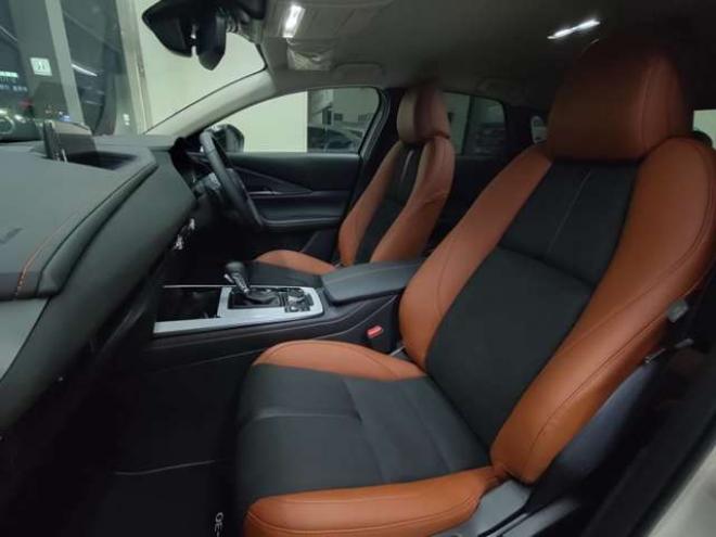 CX-302.0 20S レトロ スポーツ エディション 4WD　登録済み未使用車/コネクティッドカー/全方位カメラ/パーキングセンサー/10.25インチモニター/メモリー電動シート/電動リアゲート/シートヒーター/18AW 登録済未使用車 2000