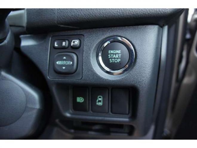 ハイエース2.7 グランドキャビン 4WD　令和8年2月登録　登録済未使用車 走行7キロ　パノラミックビューモニター デジタルインナーミラー　LEDヘッドランプ　LEDフォグランプ　ベージュメタリック　メーカー保証付 登録済未使用車 2700
