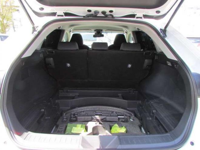 ハリアー2.0 S 4WD　純正ディスプレイオーディオ/バックカメラ/フルセグTV/クリアランスソナー/衝突軽減ブレーキ/レーダークルーズコントロール/ETC/LEDヘッドライト/Bluetooth 2000