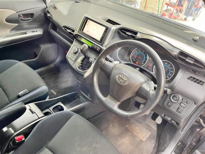 ウィッシュ1.8S 4WD 5年保証 スマキー ナビTV Bカメ ETC 自社認証工場 車検整備2年付 修復歴無 寒冷地仕様 禁煙