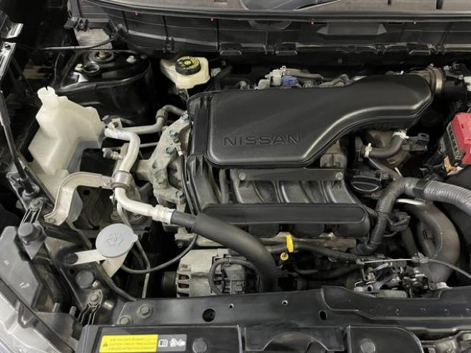 エクストレイル２０Ｘ　エクストリーマーＸ　エマージェンシーブレーキＰＫＧ　本州仕入　禁煙車　寒冷地仕様　エマージェンシーブレーキ　純正１７インチＡＷ　社外１７ＡＷ＋スタッドレスタイヤ付　ケンウッドナビ　フルセグ地デジ　ＤＶＤ再生　Ｂｌｕｅｔｏｏｔｈ対応　バックカメラ　ＥＴＣ 4WD 2000 5Dr
