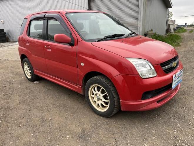 シボレークルーズ 4WD 1300 5Dr