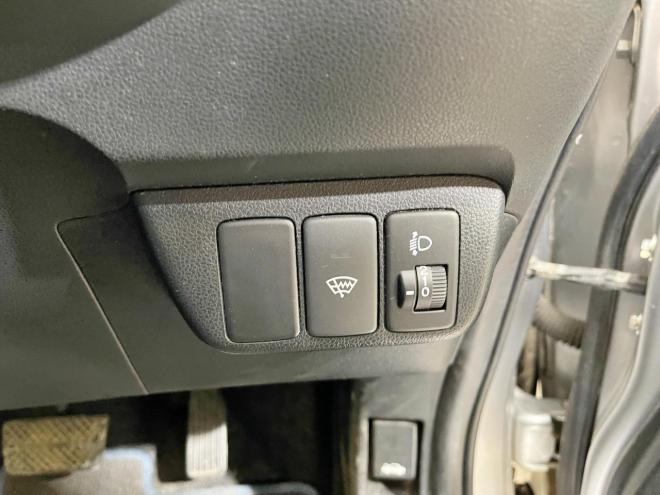 フィット1.3G 4WD 5年保証 ナビTV Bカメ 自社認証工場 車検整備2年付 修復歴無 寒冷地仕様 禁煙