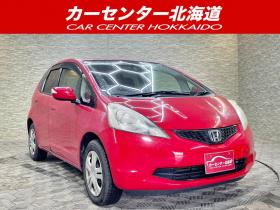 フィット　1.3G 4WD 5年保証 夏冬タイヤ 自社認証工場 車検整備2年付 修復歴無 寒冷地仕様 禁煙