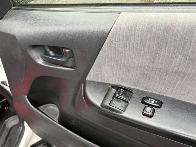 ハイエースバン3.0 スーパーGL ロング ディーゼルターボ 4WD　社外ナビ　地デジ　バックカメラ　ベットキット　ETC　記録簿　パワステ　パワーウィンドウ　エアコン　キーレスエントリー　盗難防止装置　ABS 3000
