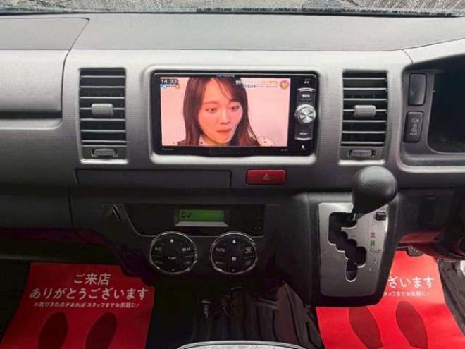 ハイエースバン3.0 スーパーGL ロング ディーゼルターボ 4WD　社外ナビ　地デジ　バックカメラ　ベットキット　ETC　記録簿　パワステ　パワーウィンドウ　エアコン　キーレスエントリー　盗難防止装置　ABS 3000