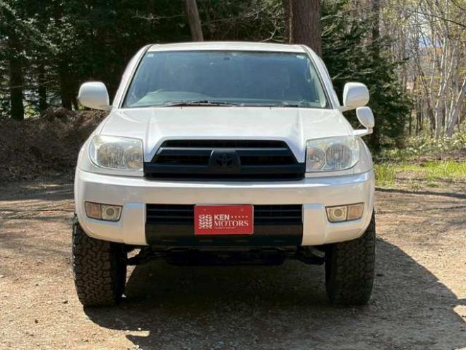 ハイラックスサーフ2.7 SSR-G 4WD　禁煙車　パワステ　パワーウィンドウ　ETC　社外ナビ　バックカメラ　キーレスエントリー　リフトアップ　エンジンスターター　寒冷地仕様　ABS　エアコン　盗難防止装置　社外アルミホイール 2700