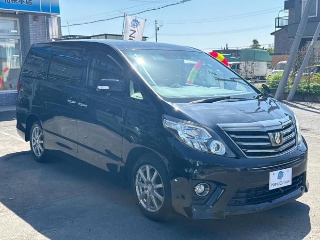 アルファード2.4 240SタイプゴールドⅡ 4WD　ローンが不安な方＜優遇ローン＞　後期型　純正8型ナビ　後席モニター　両側パワスラ 4WD 2400 5Dr
