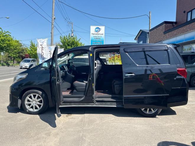 アルファード2.4 240SタイプゴールドⅡ 4WD　ローンが不安な方＜優遇ローン＞　後期型　純正8型ナビ　後席モニター　両側パワスラ 4WD 2400 5Dr