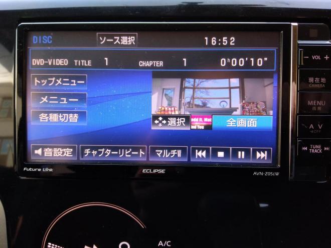 eKカスタムＧ ４ＷＤ　ＡＢＳ　スマートキー　Ｐスタート　アイドリングストップ　ナビＴＶ　ブルーツース　純正キーレス連動リモコンスターター　ＨＩＤライト　Ｄ席シートヒーター　夏冬アルミタイヤ付　車検令和１０年５月 4WD 660 5Dr