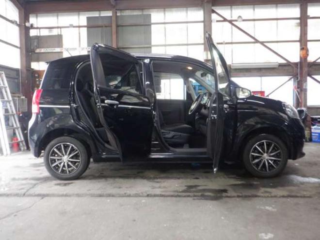 ポルテ1.5 F 4WD　本州仕入・ナビ・TV・Bカメラ・B/T・スマートキー・プッシュスタート・パワスラ・フォグランプ・ライトレベライザー・社外AW・社外エンスタ 1500