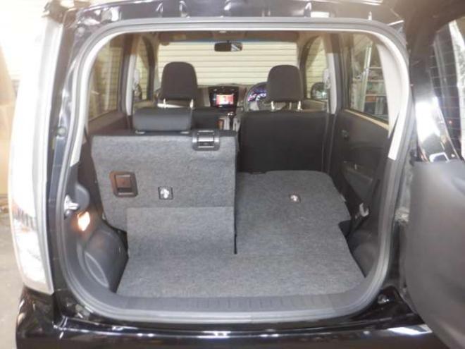 ステラカスタムR スマートアシスト 4WD　4WD　ナビ　TV　バックカメラ　USB接続　エンスタ　衝突軽減ブレーキ　アイドリングストップ　LEDヘッドライト　フォグランプ　ドアバイザー　スマートキー　プッシュスタート 660