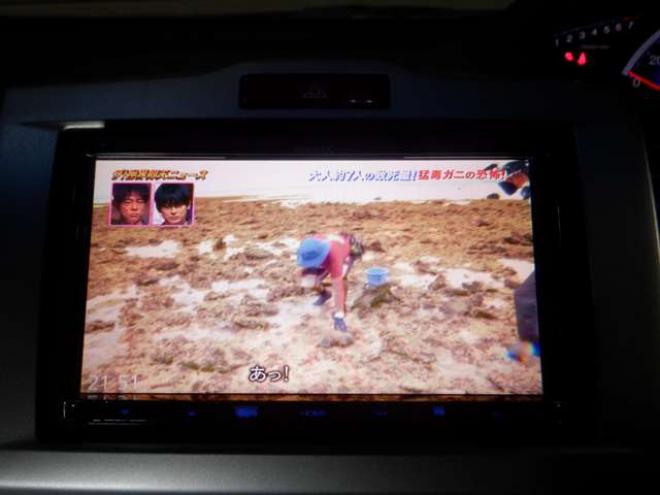 フリード1.5 G ジャストセレクション 4WD　本州仕入・ナビ・TV・B/T・Bカメラ・パワスラ・ワイパーデアイサー・ミラーヒーター・HID・ETC 1500