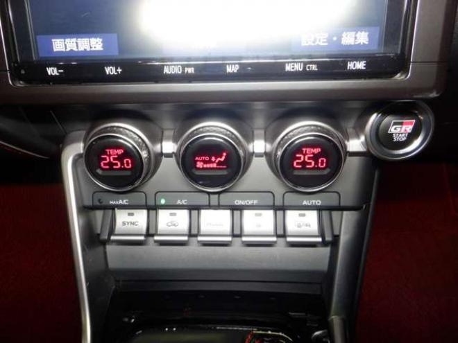 86GR86  2.4 RZ　ナビ・TV・B/T・Bカメラ・HKS車高調・SARDマフラー・LEDヘッドライト・ハーフレザー・シートヒーター・衝突軽減・ブラインドスポット・クルコン・レーンキープ・オートマチックハイビーム・クリアランスソナー 2WD 2400