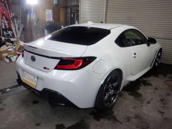 86GR86  2.4 RZ　ナビ・TV・B/T・Bカメラ・HKS車高調・SARDマフラー・LEDヘッドライト・ハーフレザー・シートヒーター・衝突軽減・ブラインドスポット・クルコン・レーンキープ・オートマチックハイビーム・クリアランスソナー 2WD 2400