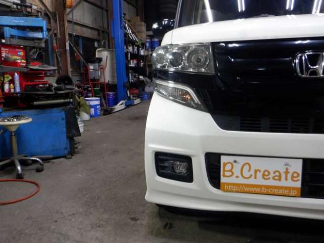 N-BOXカスタムG ターボ Lパッケージ 2トーンカラースタイル 4WD　本州仕入・後期型・ナビ・TV・Bカメラ・B/T・両側電動・クルコン・スマートキー・プッシュスタート・ターボ・HID・ベンチシート・フォグランプ・パドルシフト・前席シートヒーター・純正AW 660