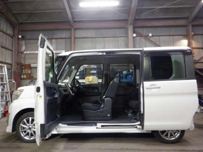 タントカスタム X SA 4WD　ナビ・TV・バックカメラ・B/T・LEDヘッドライト・パワスラ・プッシュスタート・スマートキー・スマアシ・ETC・純正エンスタ・フォグランプ・アイドリングストップ・オートエアコン・オートライト・リアサンシェード 660