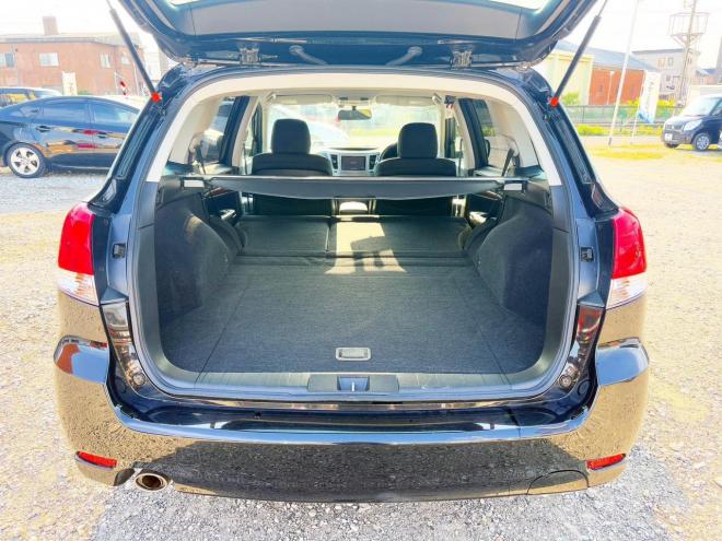 レガシィツーリングワゴン2.5i LパッケージLTD 4WD　ローンが不安な方＜1年保証　社外ナビ　フルセグTV　スマキー＞