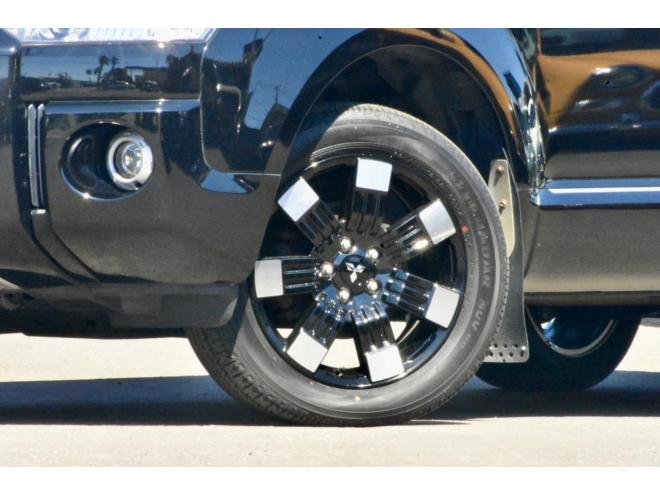 デリカD:5　Dパワーパッケージ　４WD　本州仕入　前期／最終型　新車外しタイヤ／アルミ　アルパインナビ／フリップダウンモニター