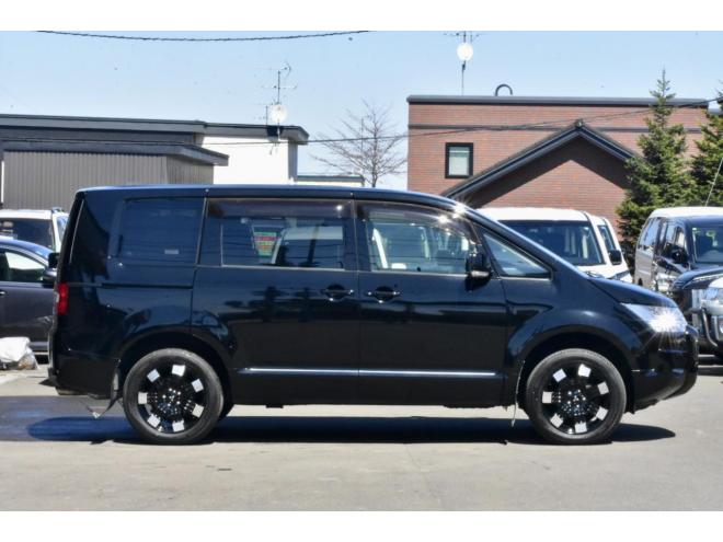 デリカD:5　Dパワーパッケージ　４WD　本州仕入　前期／最終型　新車外しタイヤ／アルミ　アルパインナビ／フリップダウンモニター