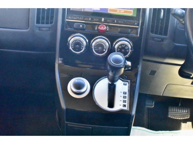 デリカD:5　Dパワーパッケージ　４WD　本州仕入　前期／最終型　新車外しタイヤ／アルミ　アルパインナビ／フリップダウンモニター