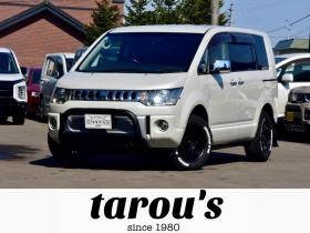 デリカ　D:5　4WD　Dプレミアム　本州仕入　ワンオーナー　新品タイヤ／１６インチアルミ　社外電動ステップ（両側）　パワーバックドア　ロックフォードサウンド