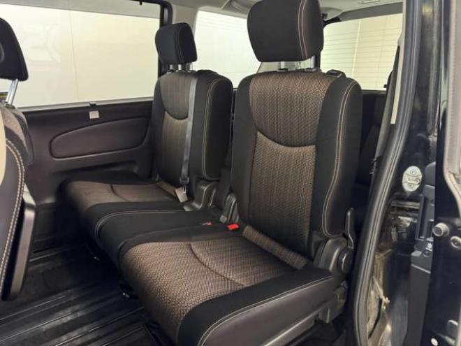 セレナ2.0 ハイウェイスター Vセレクション+Safety アドバンストセーフティ パッケージ 4WD　両側Pスライド　ナビ　TV　Bluetooth 2000