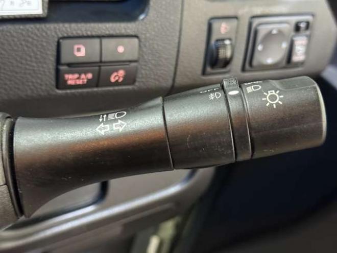 セレナ2.0 ハイウェイスター 4WD　ナビ　TV　Bluetooth　Bカメラ　Pスライド　エマージェンシーB 2000