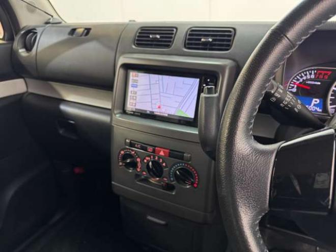 ムーヴコンテL VSII 4WD　アイドリングストップ　ナビ　TV　Bluetooth 660