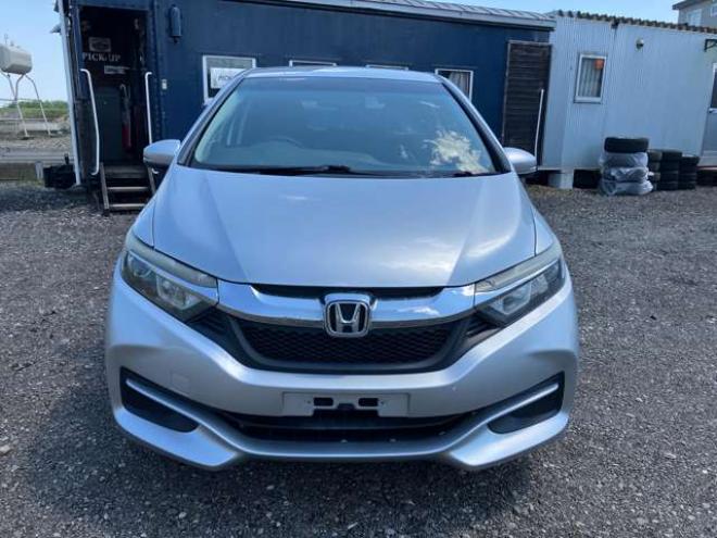 シャトル1.5 G 4WD　 1500