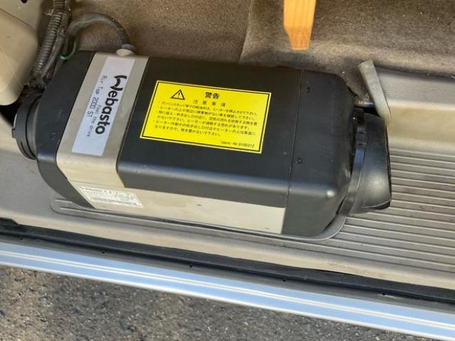 エブリイジョインターボ　４ＷＤ　　外部充電　二段ベット　ポップアップ　ターボ　キャンピング仕様　タンク式シンク　ヒーター　テーブル　テレビ　パワーウィンドウ　ナビ取り扱い説明書 4WD 660 5Dr