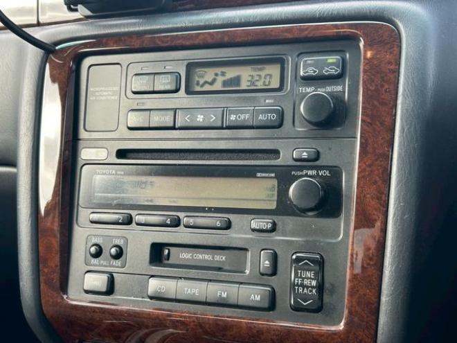 クラウンロイヤルサルーンＦｏｕｒ　キーレス　エアコン　ＡＢＳ　パワーシート　テレビ　オートクルーズコントロール　ＥＴＣ 2WD 3000 4HTDr