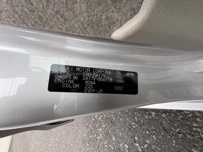 エブリイEVERY VAN 4WD JION TURBO　TURBO 寒冷地仕様　リアヒーター　ディアルカメラブレーキアシスト　フルセグナビ　バックカメラ　BT　VSC　AUTOライト　ETC バイザー　全磨き済み　エンジンオイル交換　ATF交換 4WD 660 ５Dr