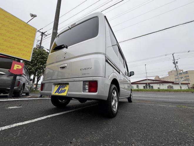エブリイEVERY VAN 4WD JION TURBO　TURBO 寒冷地仕様　リアヒーター　ディアルカメラブレーキアシスト　フルセグナビ　バックカメラ　BT　VSC　AUTOライト　ETC バイザー　全磨き済み　エンジンオイル交換　ATF交換 4WD 660 ５Dr