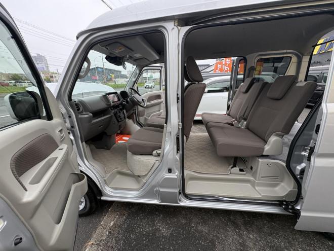 エブリイEVERY VAN 4WD JION TURBO　TURBO 寒冷地仕様　リアヒーター　ディアルカメラブレーキアシスト　フルセグナビ　バックカメラ　BT　VSC　AUTOライト　ETC バイザー　全磨き済み　エンジンオイル交換　ATF交換 4WD 660 ５Dr